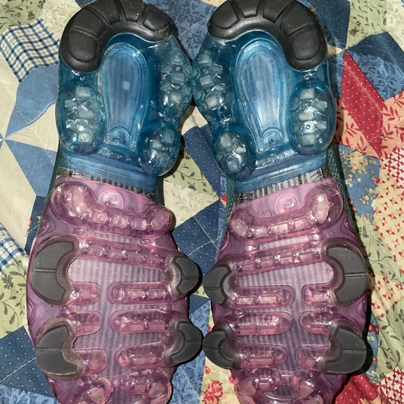 Nike Vapormax Bubble Pack Black 4Y - Picture 6 of 9